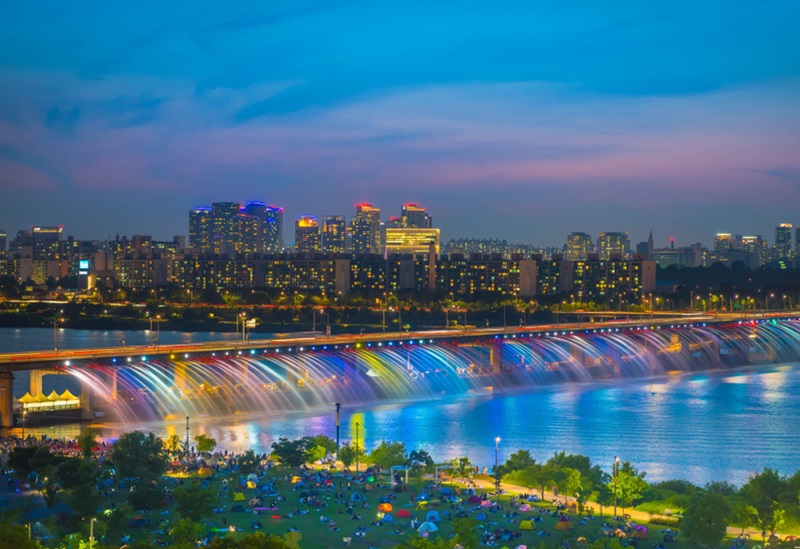 Banpo Bridge