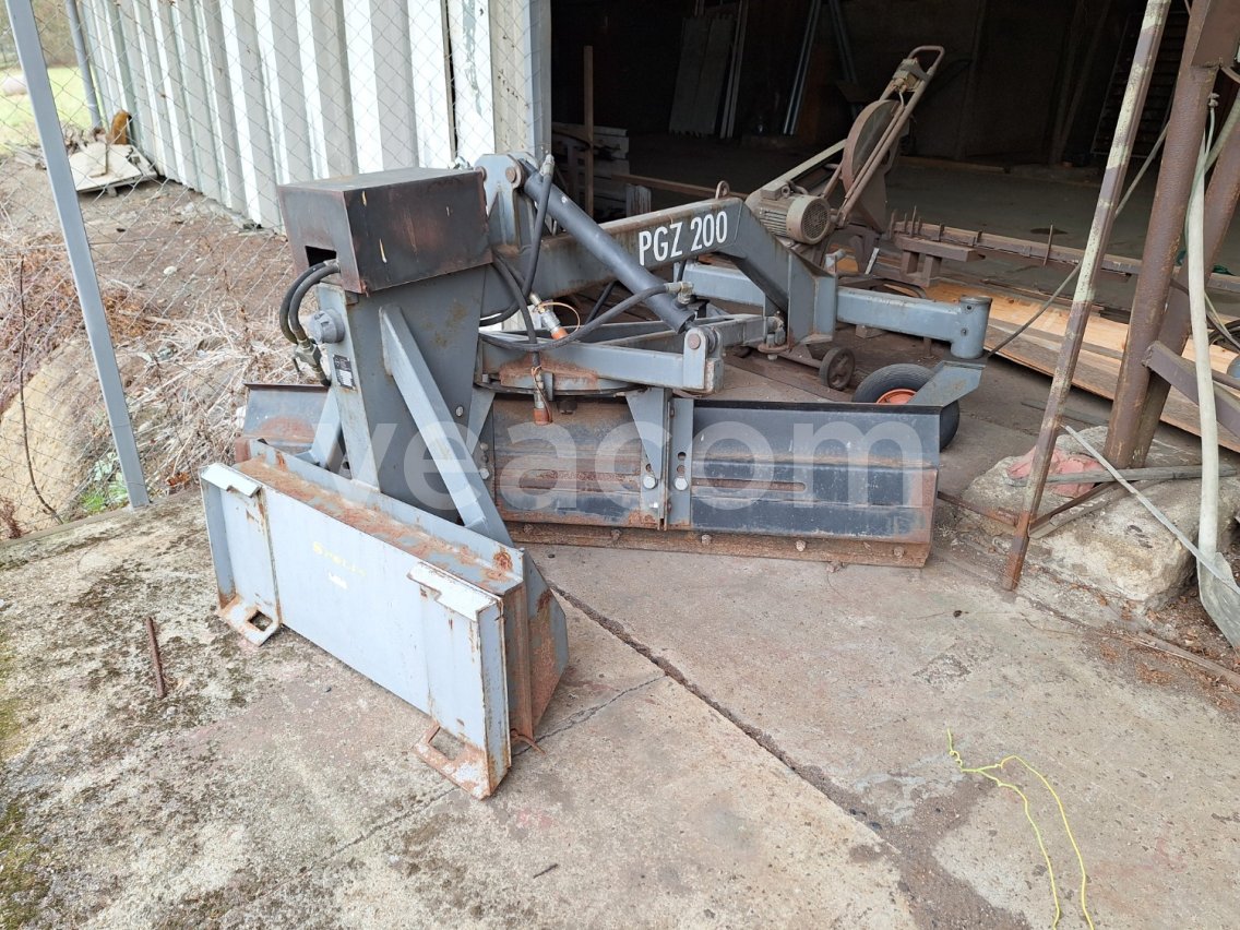 Upcoming auction: #16376 SONNTAG PGZ 200 | Veacom