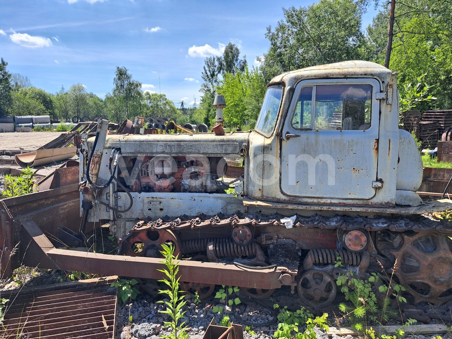 H Upcoming auction: #20842 STALINEC DT-75 | Veacom