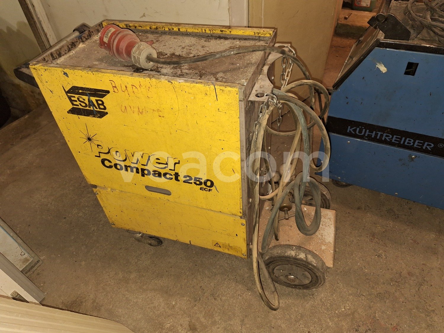 Upcoming auction: #21738 SVÁŘEČKA ESAB POWER COMPACT 250 | Veacom