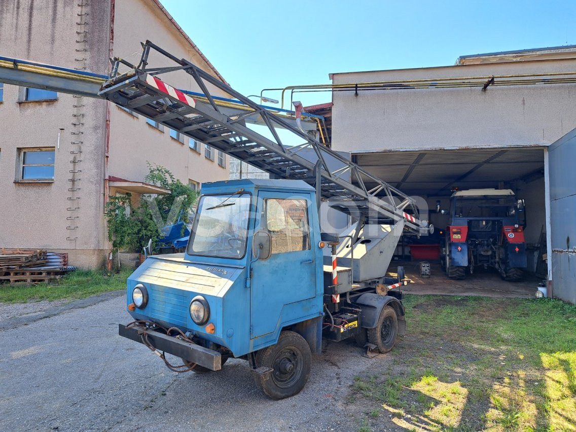 Upcoming auction: #22129 MULTICAR M 24 | Veacom
