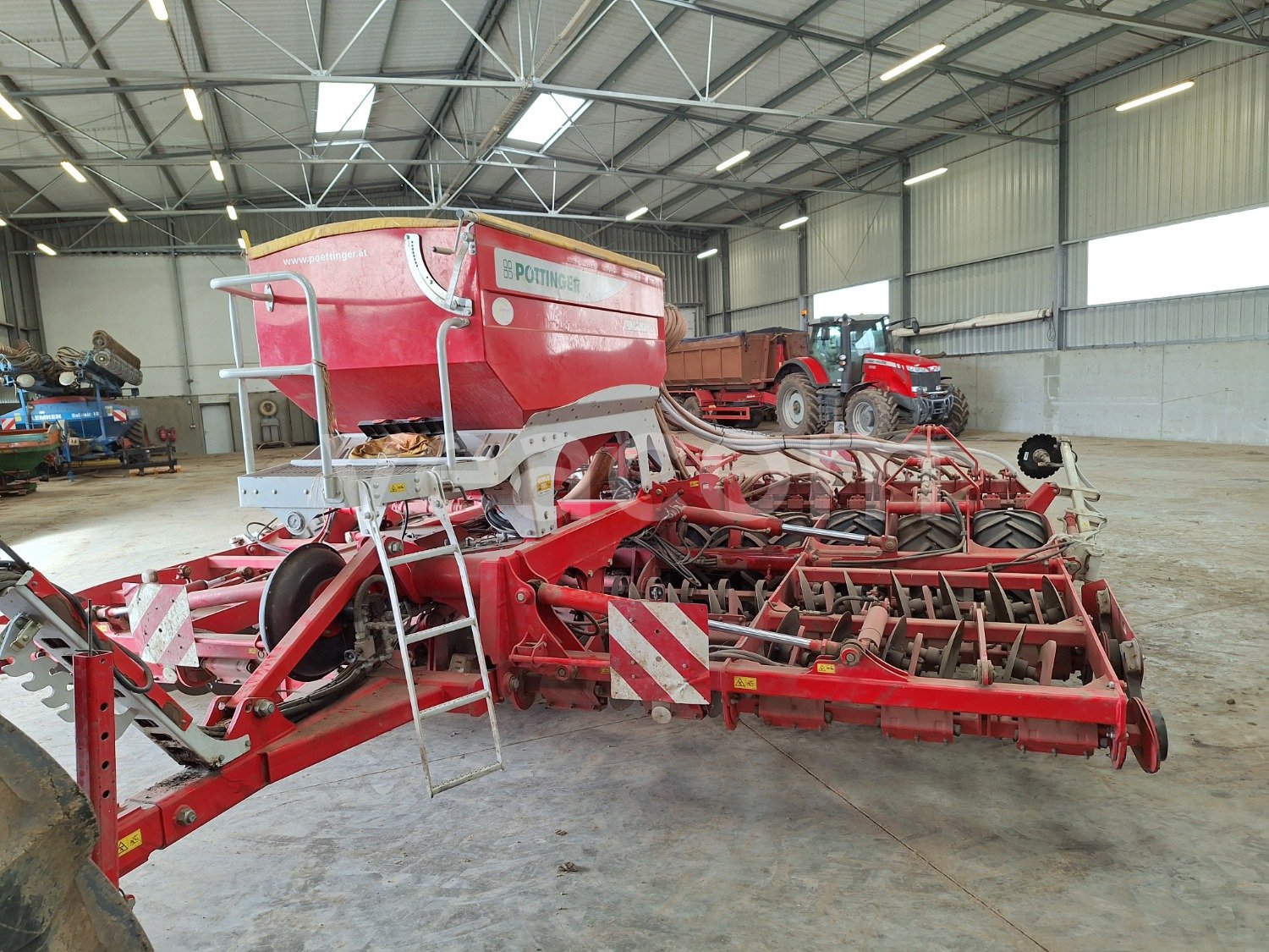 Upcoming auction: #24235 PÖTTINGER TERRASEM C6 | Veacom