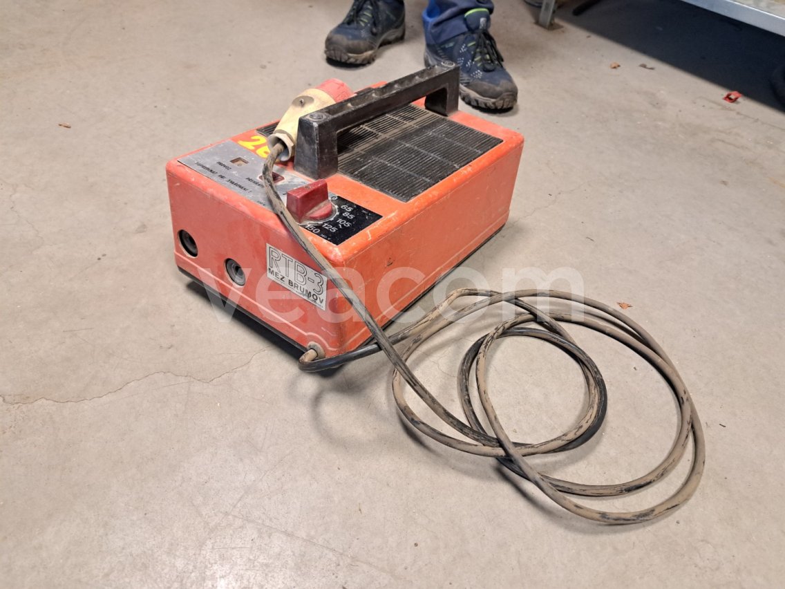 Upcoming auction: #25539 SVÁŘEČKA MEZ BRUMOV RTB-3 | Veacom