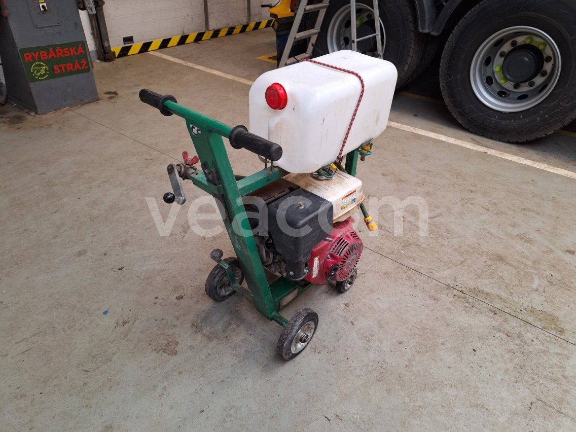 Upcoming auction: #26217 ŘEZAČ SPÁR DISTAR RS17 | Veacom