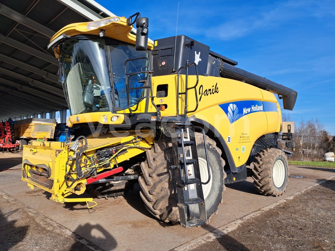 Upcoming auction: #26685 NEW HOLLAND CX8080 | Veacom