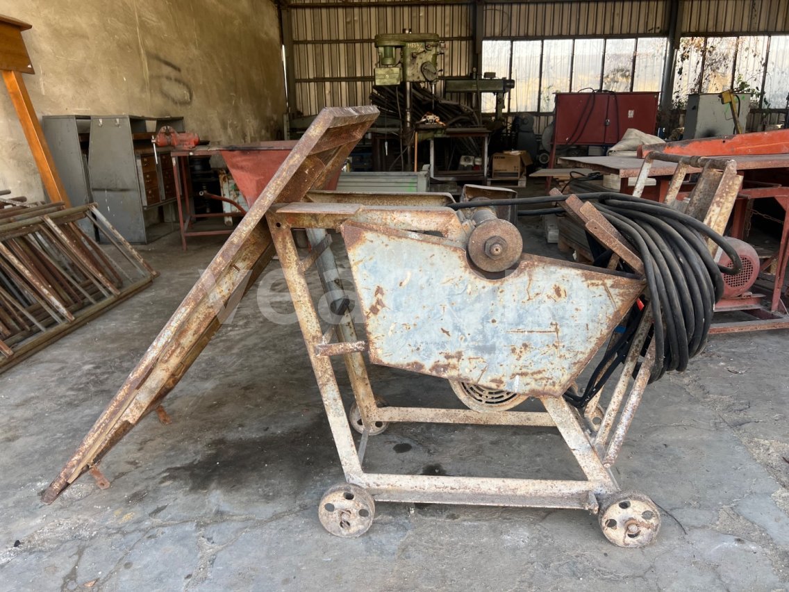 Ｋ Upcoming auction: #27862 STOLNÍ KOTOUČOVÁ PILA ZSE PRAHA S 25 VJ