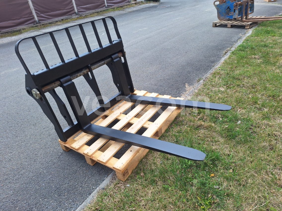 Upcoming auction: #28668 VIDLE NA MANITUE | Veacom