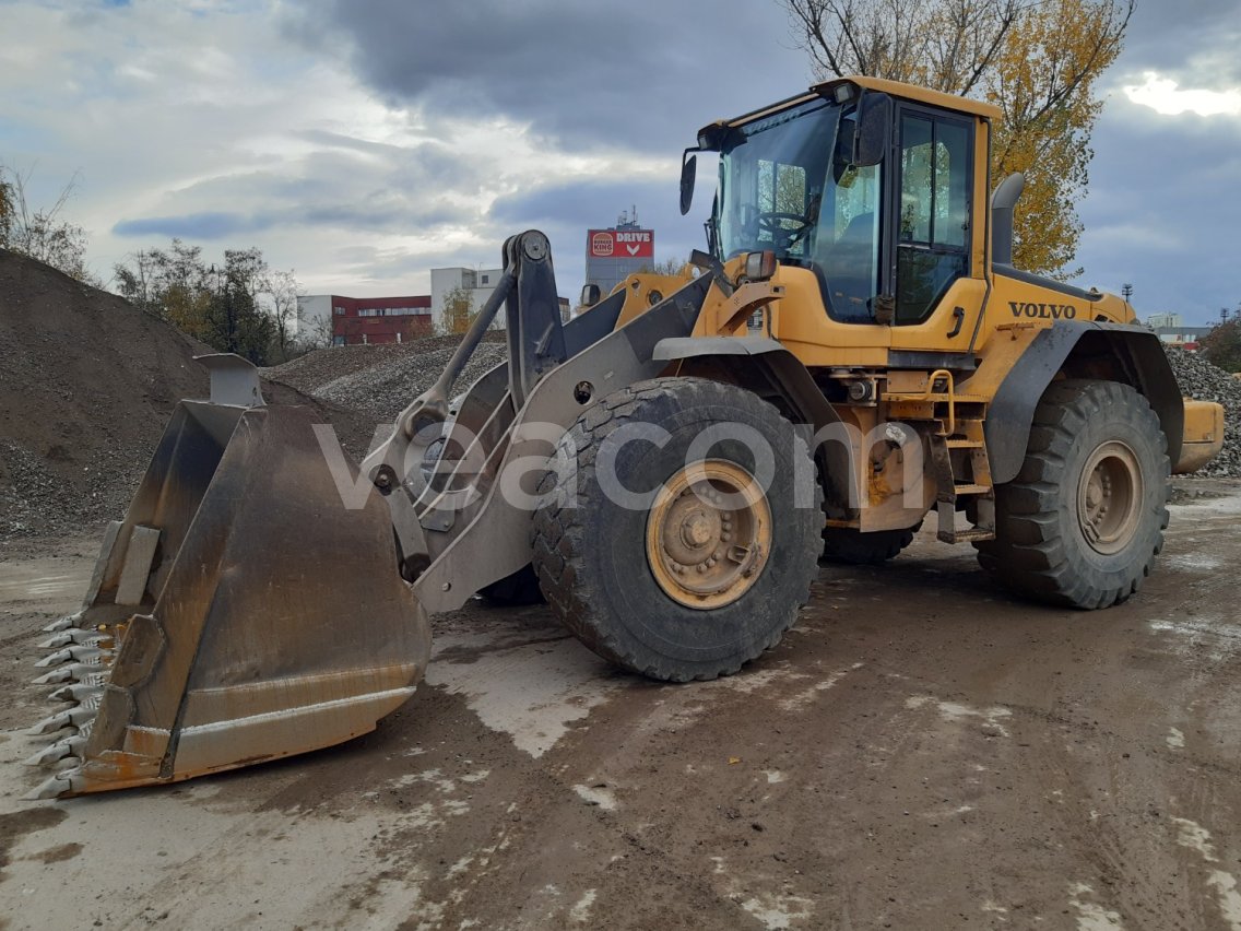 Upcoming auction: #3743 VOLVO L 120F | Veacom
