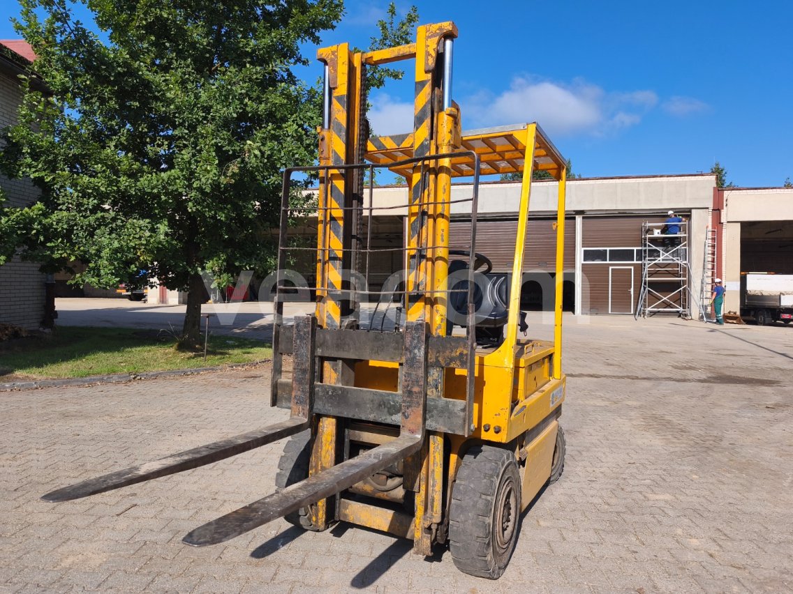 ところとん Upcoming auction: #35344 BALCANCAR EV715.33.10 | Veacom