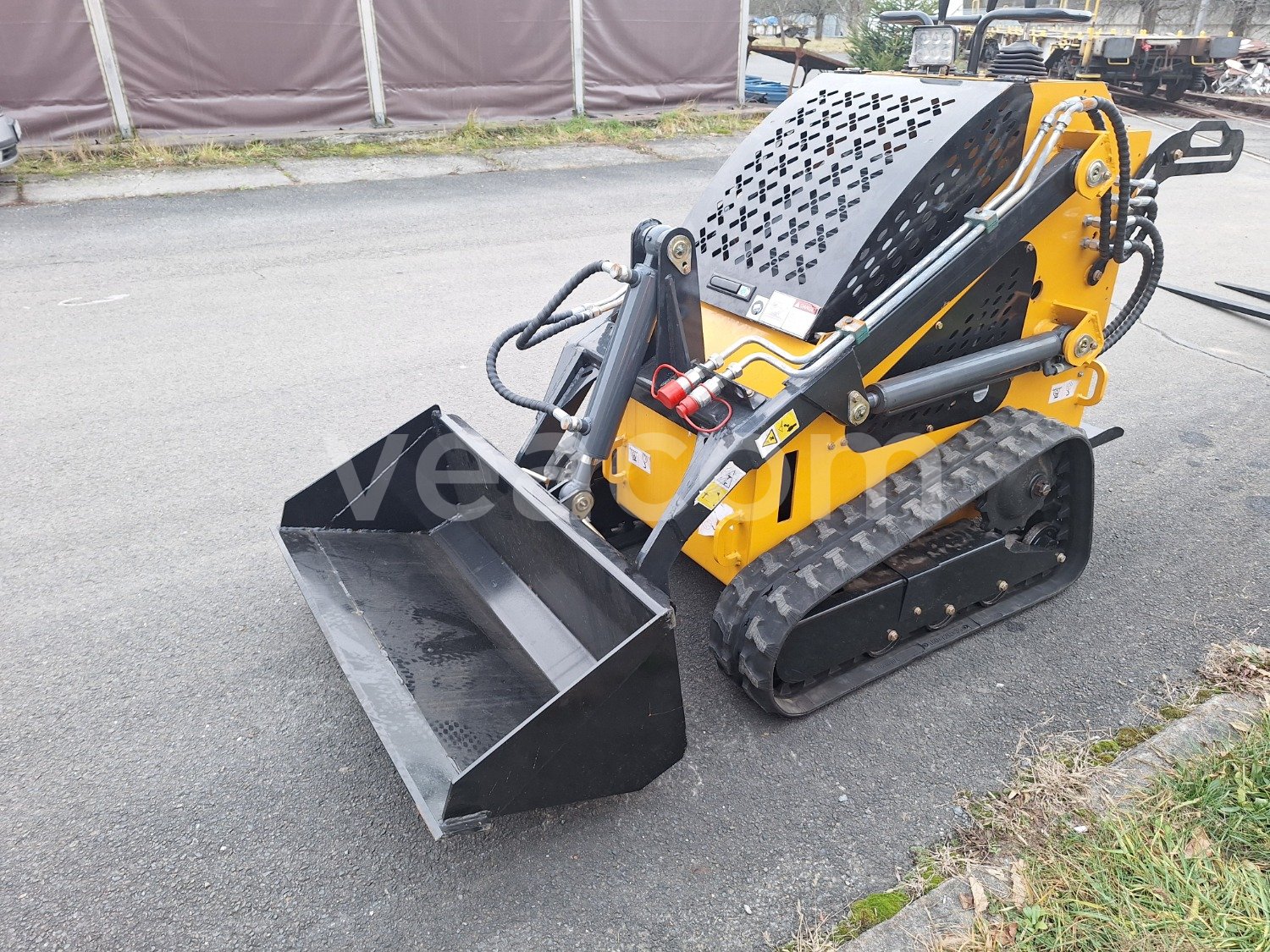 Upcoming auction: #39072 JINING LIHUA HEAVY T 360 | Veacom