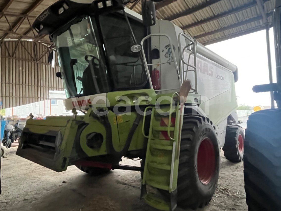 Online aukce:   CLAAS LEXION 560