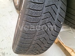Online aukce:   DISKY VOLVO + PIRELLI SCORPION