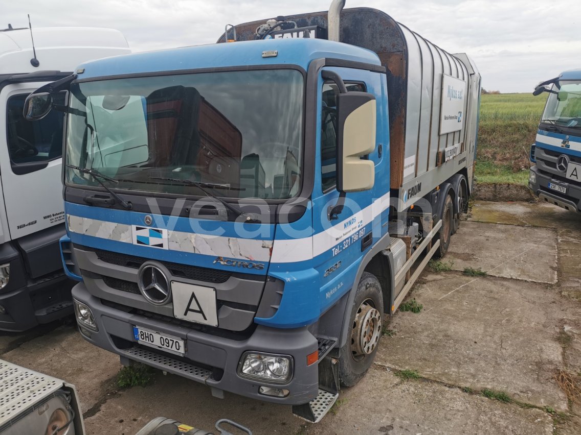 Online aukce: MB  ACTROS 2532 L 6X2