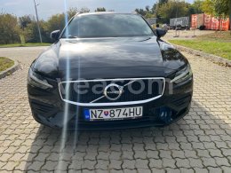 Online aukce: VOLVO  V60