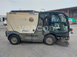 Online aukce:   MATHIEU AZURA MC 200