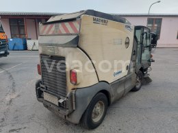 Online aukce:   MATHIEU AZURA MC 200