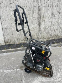 Aukcja internetowa:   HUSQVARNA LF75