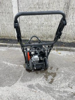 Aukcja internetowa:   HUSQVARNA LF75