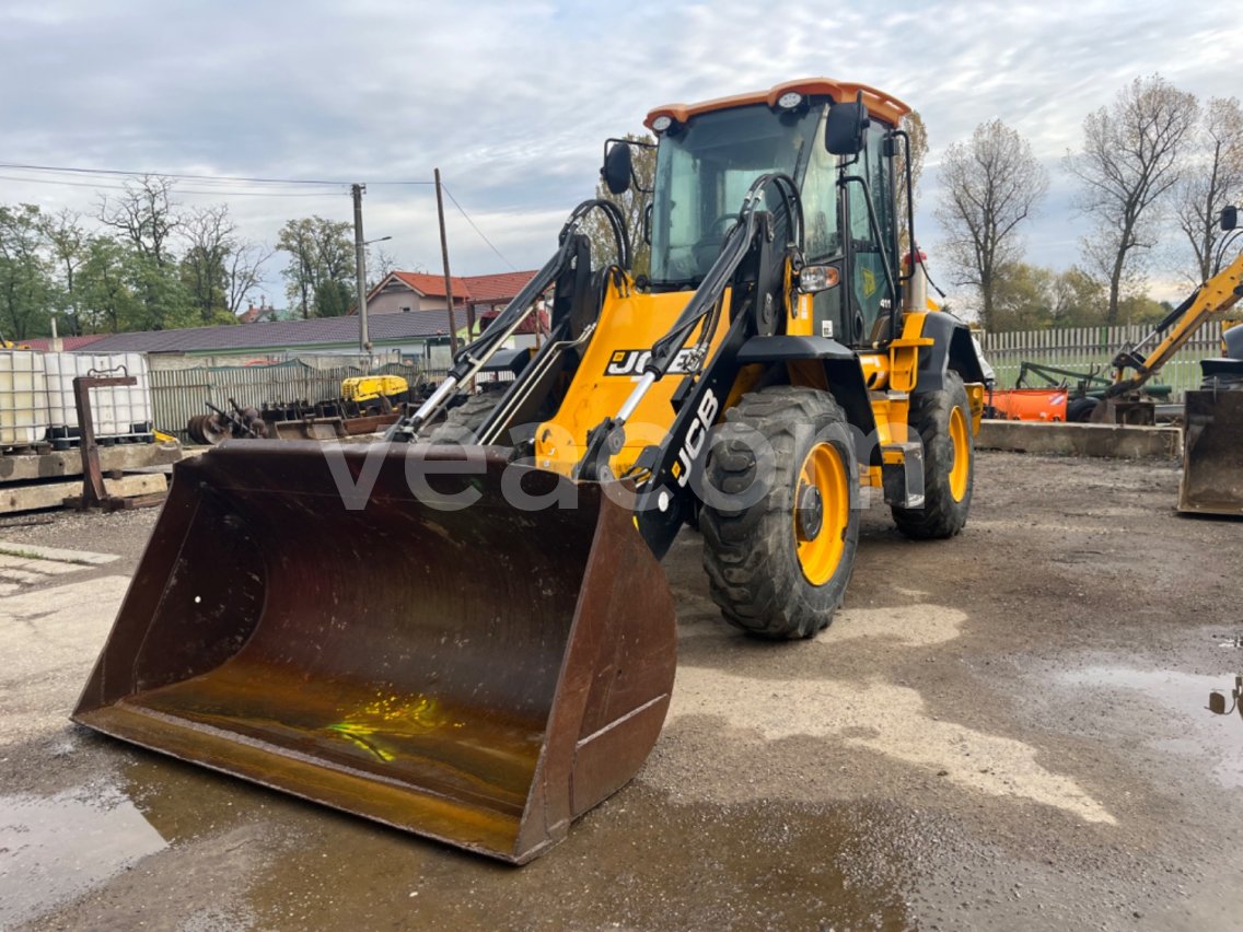 Aukcja internetowa: JCB  411 T4
