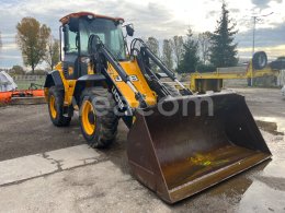 Aukcja internetowa: JCB  411 T4