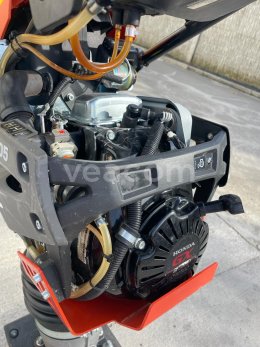Online aukce:   HUSQVARNA LT6005