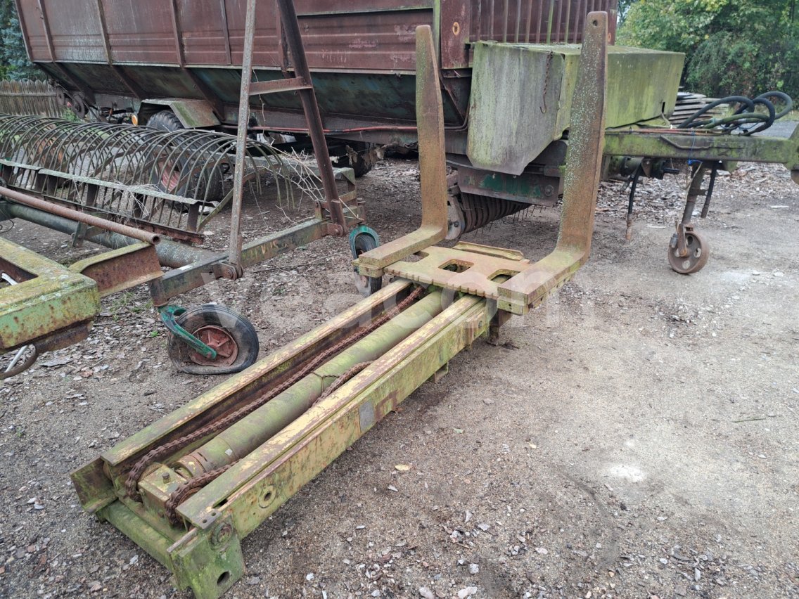 Online aukce:   HYDRAULICKÉ VIDLE