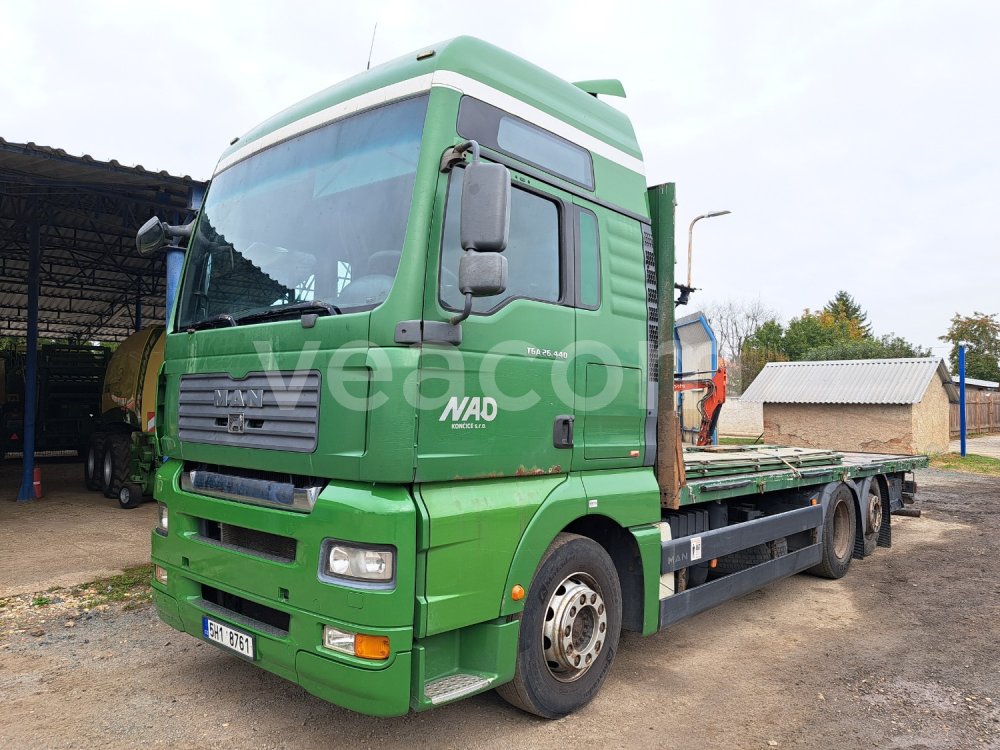 Online aukce: MAN  TGA 26.440 6X2