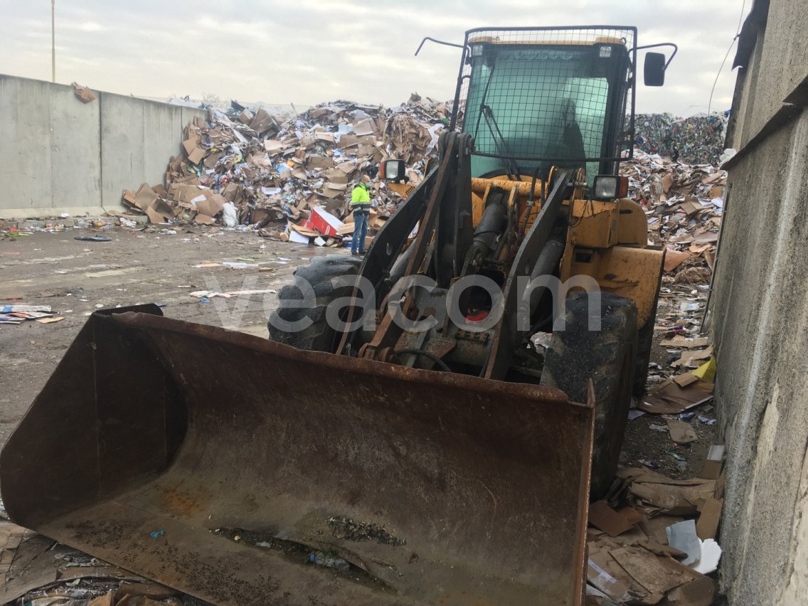 Online auction: VOLVO  L40B