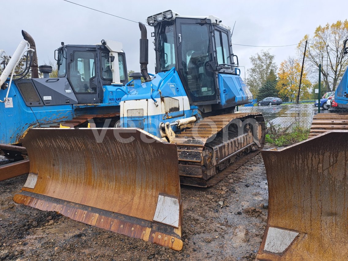 Online aukce: KOMATSU  D51EX – 22