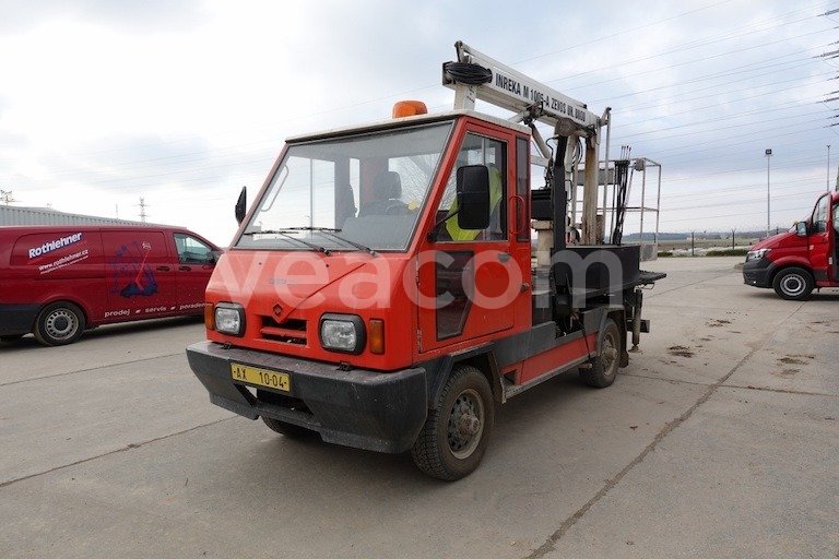 Online-Versteigerung:   DESTACAR NX 16B 4x4