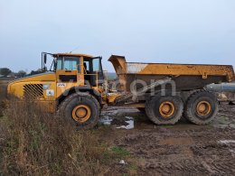 Online aukce: VOLVO  A40D