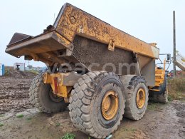Online aukce: VOLVO  A40D
