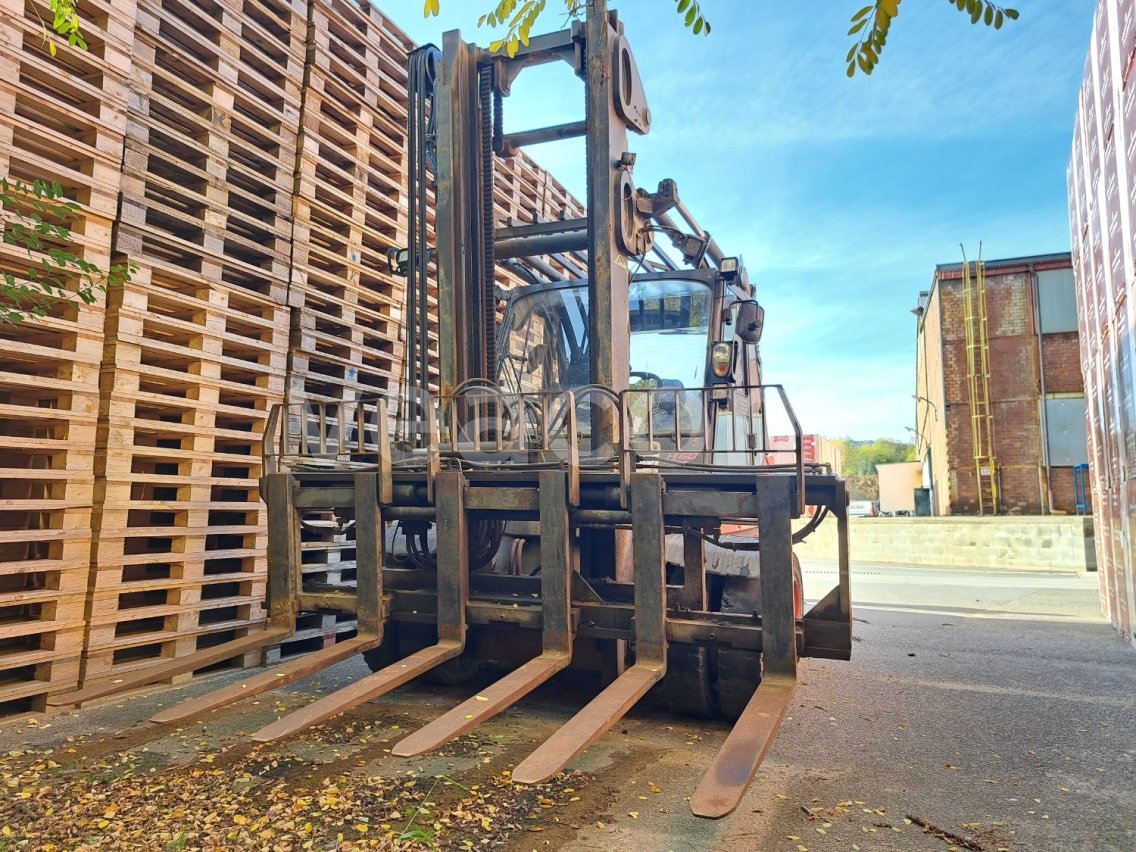 Online aukce: LINDE  H60T-03