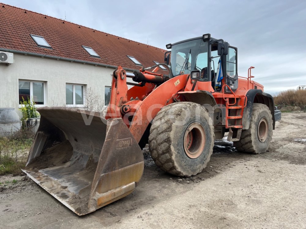 Online aukce:  DOOSAN DL400