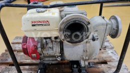 Online aukce:   HONDA WT40