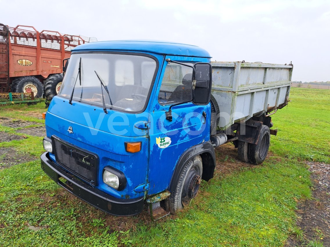Online aukce: AVIA  A 31