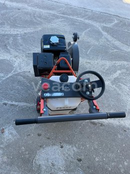 Online aukce:   HUSQVARNA FS 400 LV