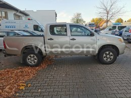 Online aukce: TOYOTA  HILUX 4X4