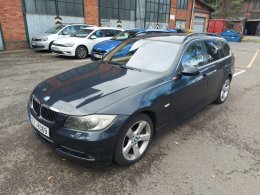 Online auction: BMW  330 XDRIVE