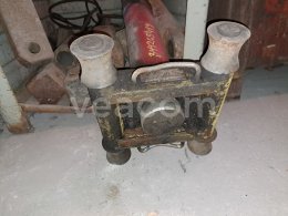 Online aukce:   PNEUMATICKO- HYDRAULICKÝ JÁMOVÝ ZVEDÁK