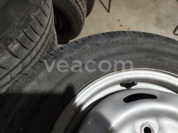 Online aukce:   BARUM 195/70 R15 + PLECHOVÉ DISKY NA FORD TRANSIT