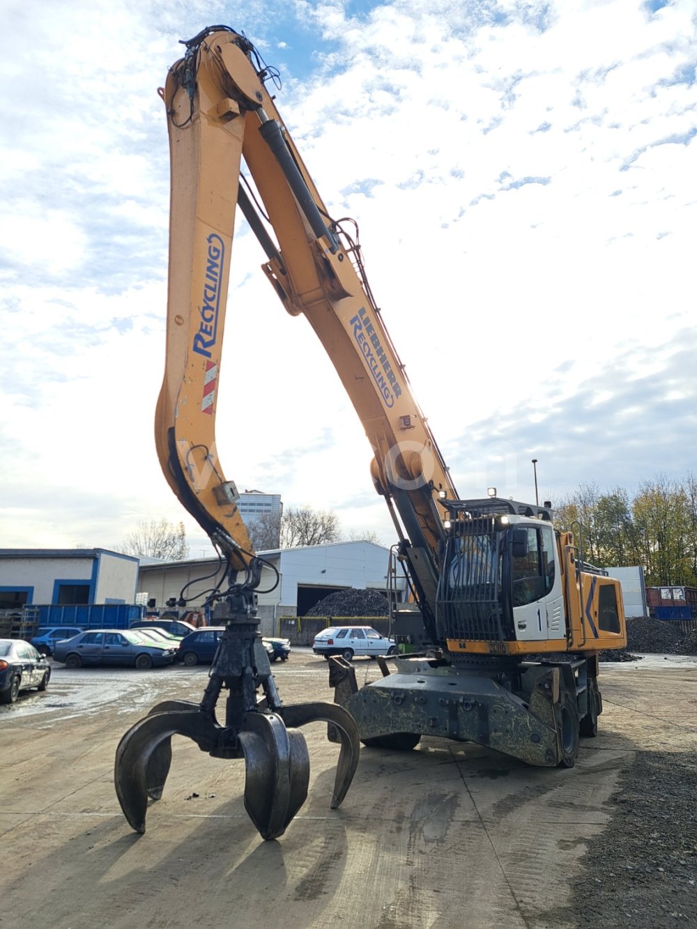 Online aukce: LIEBHERR  LH 40 M LITRONIC