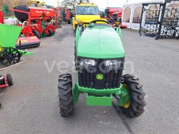 Online aukce: JOHN DEERE  3028 EN