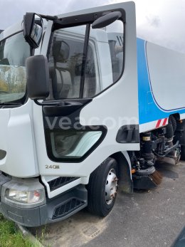Online aukce: RENAULT  MIDLUM 240