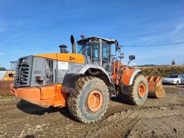 Online aukce: HITACHI  ZW310