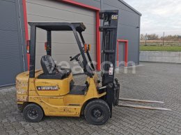 Online aukce: CATERPILLAR  DP18K