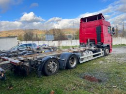 Online auction: DAF  FAR XF105