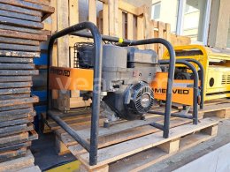 Online aukce:   ELEKTROCENTRÁLA MEDVĚD ARCTOS 5000 B CCL