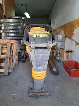 Online aukce:   VIBRAČNÍ PĚCH BOMAG BT 65
