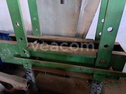 Online auction:   CDM80-7